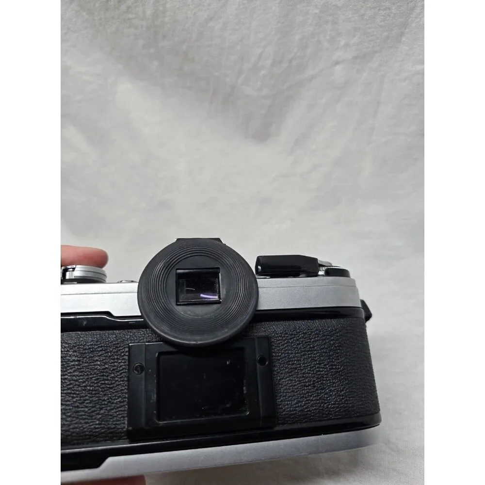 Canon AE-1 35mm Film Camera Canon 50mm Lens- NOT TESTED - Picture 14 of 16
